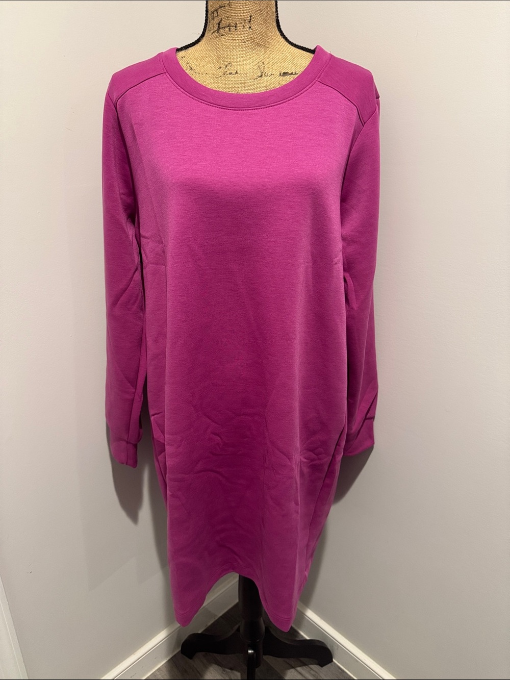 NWT Dear Scarlett Plus Size Long Sleeve Tunic Dress in Magenta